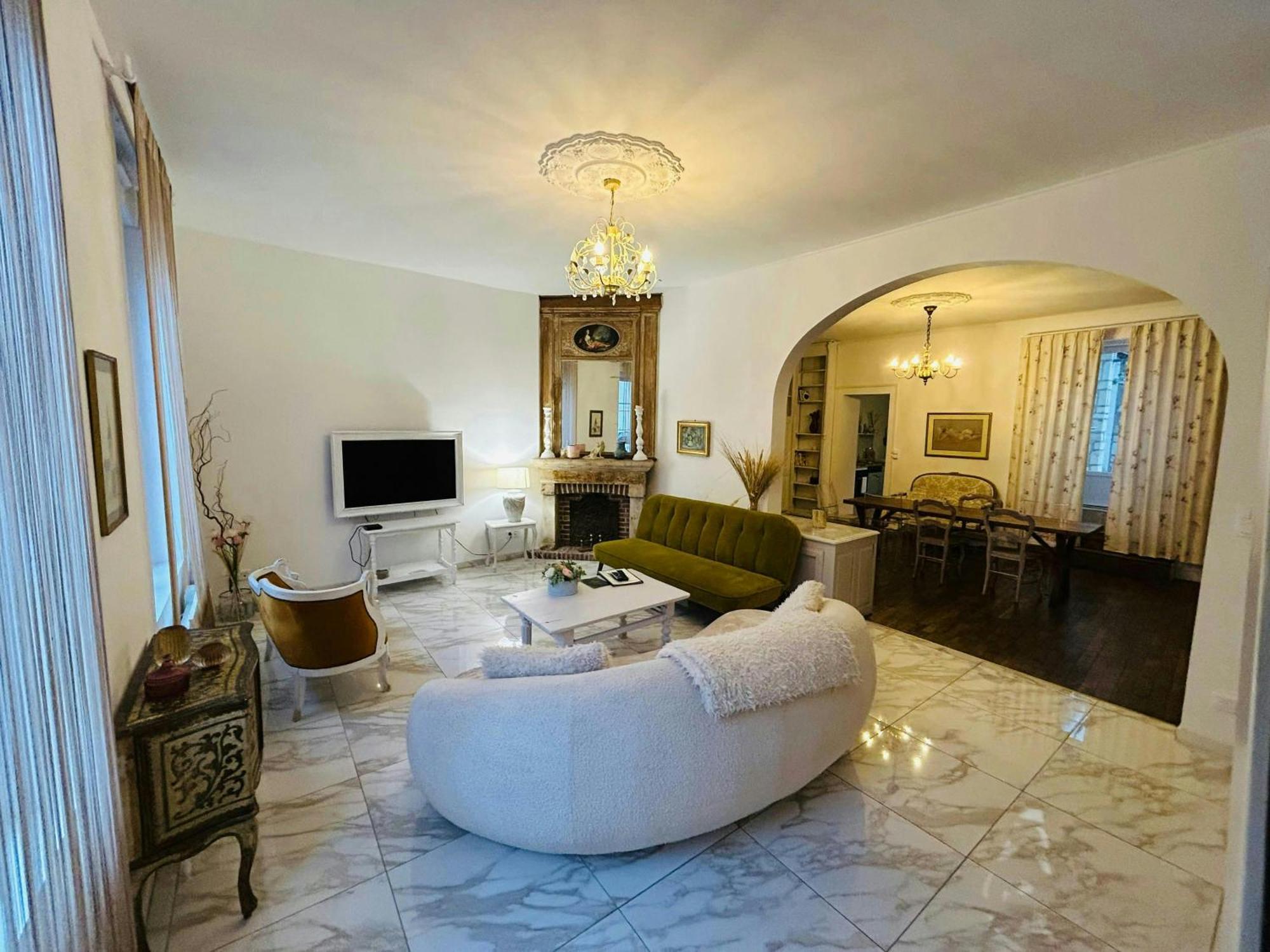 Magnifique Maison Dartiste La Maison Aerts Реймс Экстерьер фото
